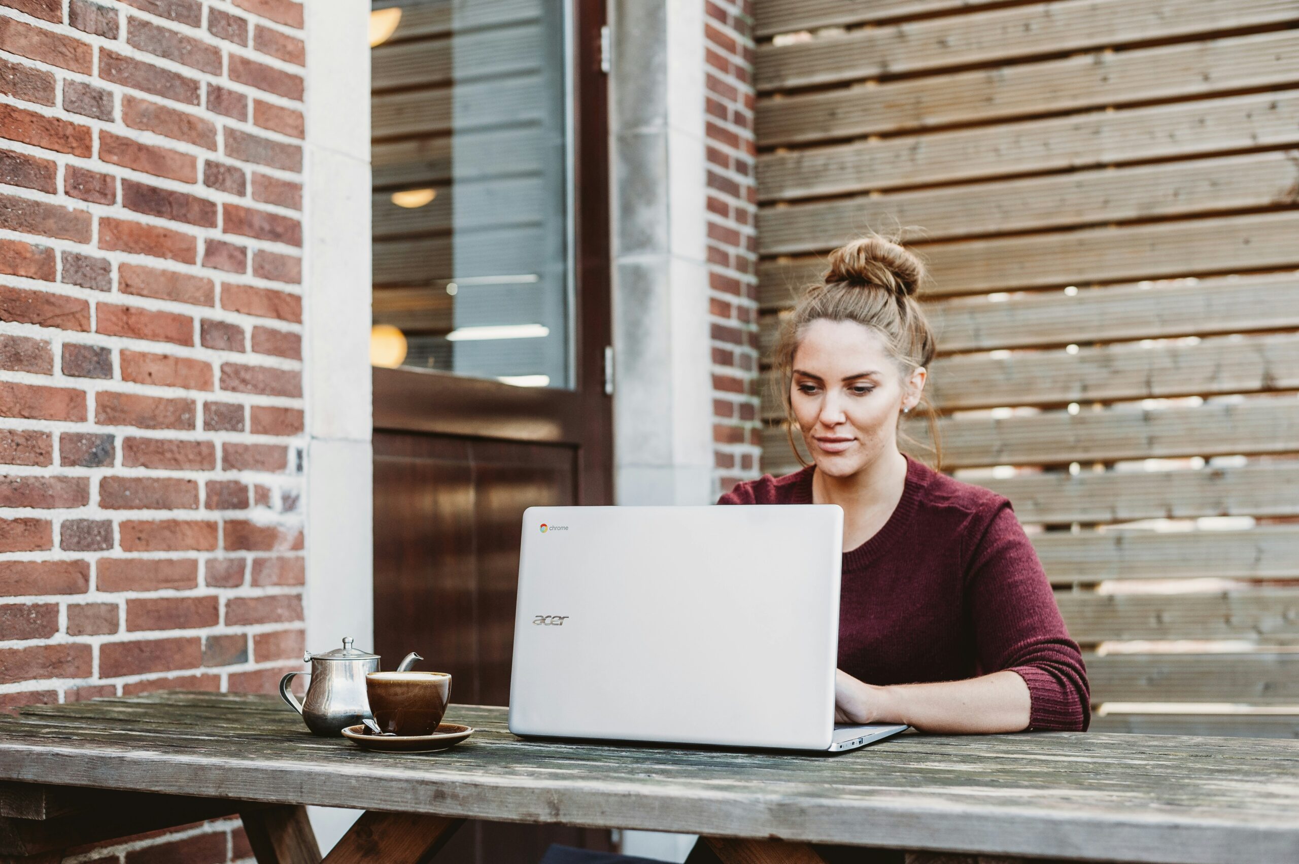 Featured image for Navigating Remote Work in Legal Recruitment: A Recruiter’s Perspective