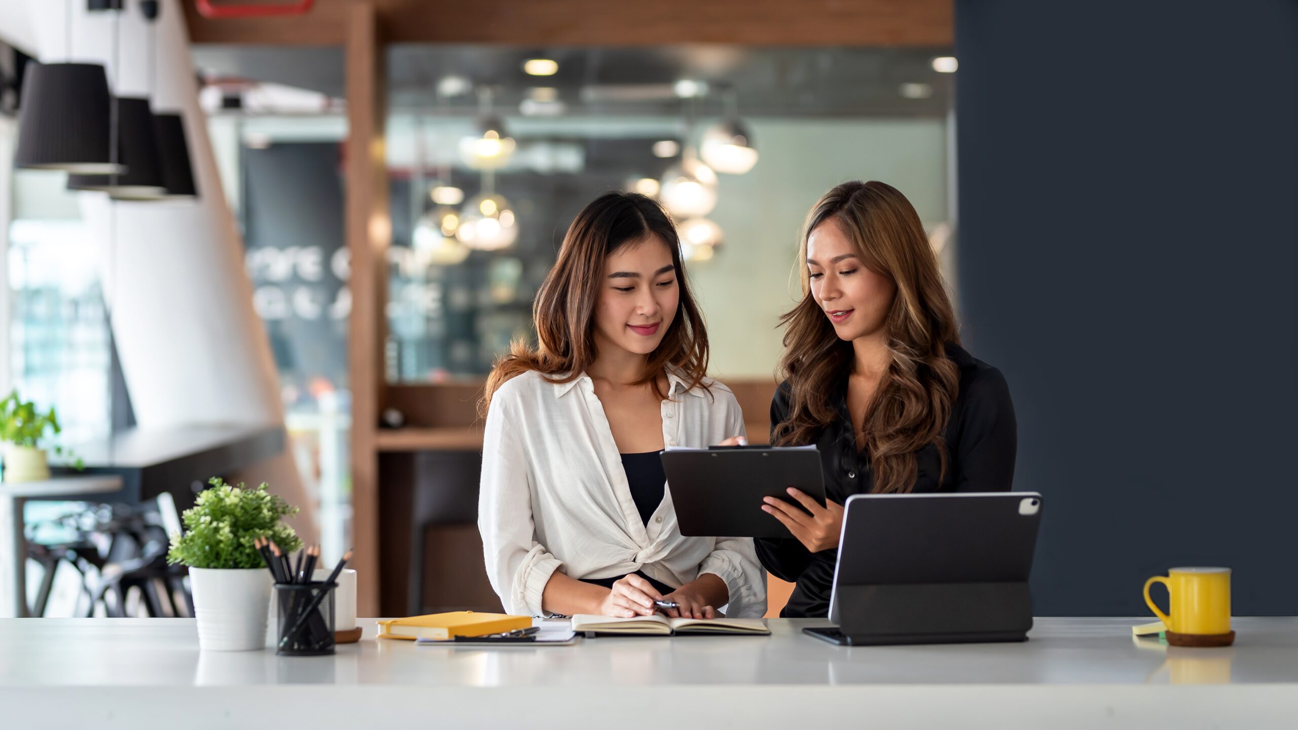 Featured image for Overcoming Recruitment Challenges in the Industry: How Hawthorne-Finch Talent Solutions Can Help